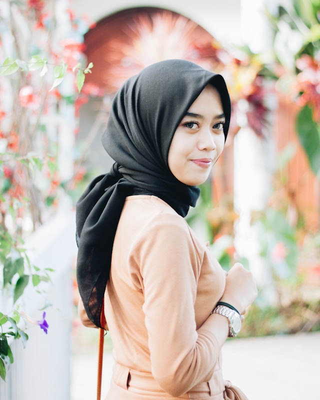 Gambar Hijab Voal Ultra Fine
